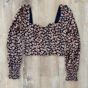 Abercrombie Long-Sleeve Puff Sleeve Sweetheart Top in Navy Pattern